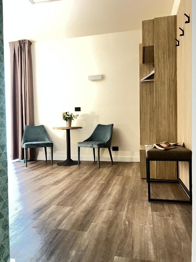 Hotel Gardenia Romano Canavese ภายนอก รูปภาพ