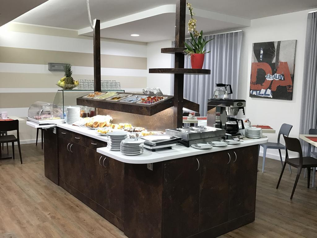 Hotel Gardenia Romano Canavese ภายนอก รูปภาพ