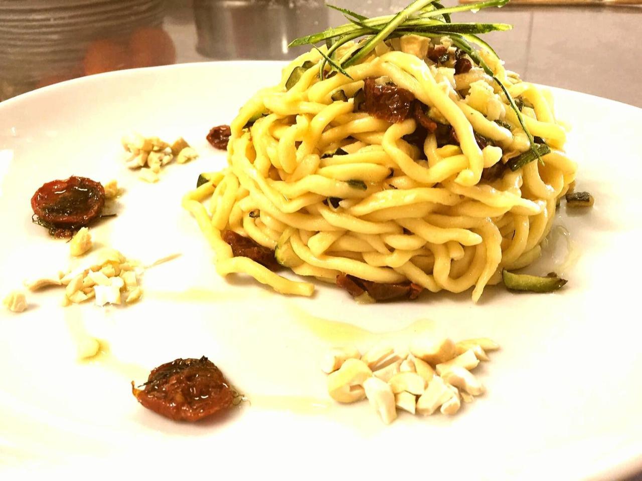 Hotel Gardenia Romano Canavese ภายนอก รูปภาพ